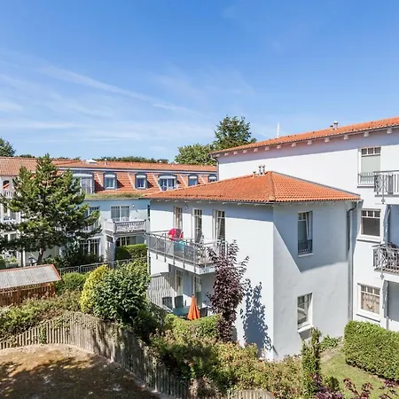 Apartment Strandstrasse 32 07 *