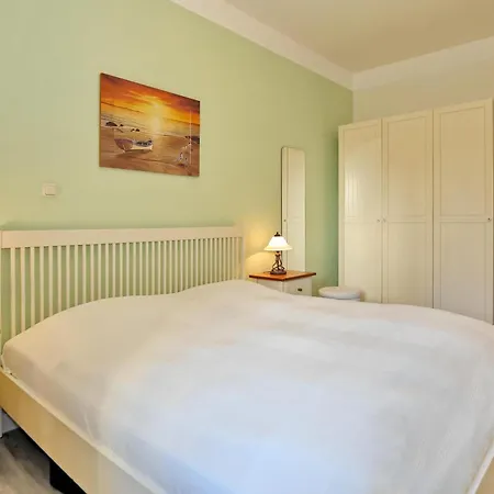 Strandstrasse 32 07 Apartment